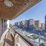 Alquilo 4 dormitorio apartamento de 194 m² en Valencia