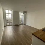 Appartement de 88 m² avec 4 chambre(s) en location à Marseille