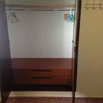 Rent a room of 130 m² in valencia