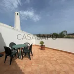 Rent 4 bedroom house of 193 m² in Albufeira