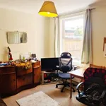 Rent 3 bedroom flat in West Midlands