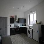 Rent 1 bedroom flat of 35 m² in Brierley Hill