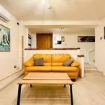 Rent 2 bedroom apartment of 55 m² in Napoli