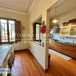 Rent 4 bedroom house of 124 m² in Florence