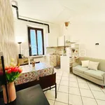 Rent 2 bedroom apartment of 65 m² in Rho