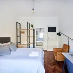 Rent a room of 170 m² in Lisbon