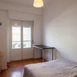 Rent a room in lisbon