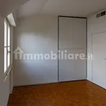 Rent 3 bedroom house of 80 m² in Oliveto Lario