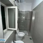 Affitto 2 camera appartamento di 30 m² in Naples