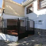 Rent a room of 95 m² in granada