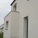 Rent 5 bedroom house of 113 m² in Ploërmel