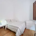 Rent a room in lisbon