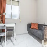 Rent 5 bedroom apartment in Valencia