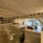 Rent 5 bedroom apartment of 122 m² in Paris