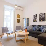 Rent 3 bedroom apartment of 100 m² in Lisboa