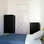 Alugar 5 quarto casa de 235 m² em Ponta Delgada