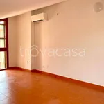 Rent 4 bedroom house of 200 m² in Ferrara