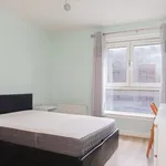 Rent 2 bedroom flat in Glasgow