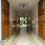 Rent 3 bedroom apartment of 100 m² in Milan