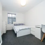 Rent 6 bedroom house in Leeds