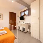 Rent 1 bedroom apartment of 50 m² in Florence