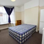 Rent 5 bedroom flat in West Midlands