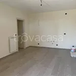 Rent 4 bedroom apartment of 80 m² in Foiano della Chiana