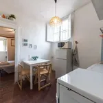 Rent 1 bedroom apartment of 35 m² in florence