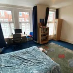 Rent 6 bedroom house in Swansea