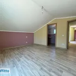 Affitto 3 camera appartamento di 99 m² in Rome