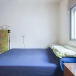 Rent 3 bedroom apartment in Madrid