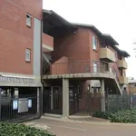 Rent 1 bedroom apartment in Johannesburg