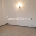 Affitto 2 camera appartamento di 45 m² in Laveno-Mombello