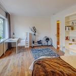 Miete 4 Schlafzimmer wohnung von 188 m² in Munich