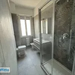 Rent 2 bedroom apartment of 55 m² in Milan