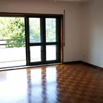 Rent 1 bedroom apartment in Porto