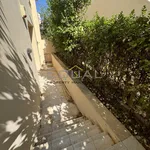 Rent 3 bedroom house of 200 m² in Καλύβια Θορικού