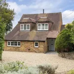 Rent 4 bedroom house in Dorking