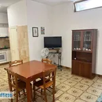 Appartamento arredato con terrazzo Centro