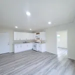 Recently Remodeled and Upgraded Apartment in Lynwood- End of Summer Move-In Special!