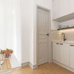 Rent 4 bedroom apartment in lisbon