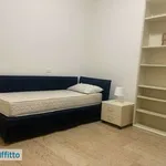 Rent 4 bedroom apartment of 80 m² in Bologna