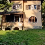 Rent 4 bedroom house of 130 m² in Madesimo