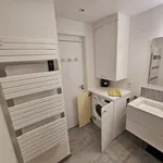 Rent 3 bedroom apartment of 50 m² in Paris