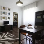 Rent 1 bedroom apartment of 65 m² in milan