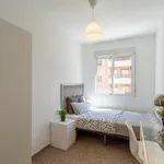 Alquilar 5 dormitorio apartamento en Valencia