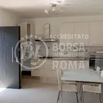 Affitto 2 camera appartamento di 82 m² in Roma