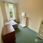 Rent 4 bedroom flat in Edinburgh