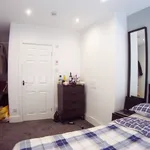 Rent 6 bedroom house in Leeds