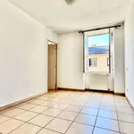 Appartement de 52 m² avec 2 chambre(s) en location à Saint-Geniez-d'Olt-Et-d'Aubrac